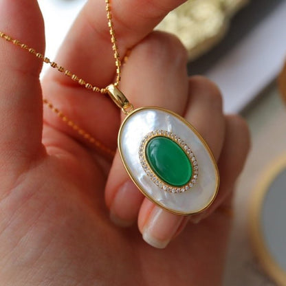 Royal Green Onyx MOP Oval Pendant Necklace
