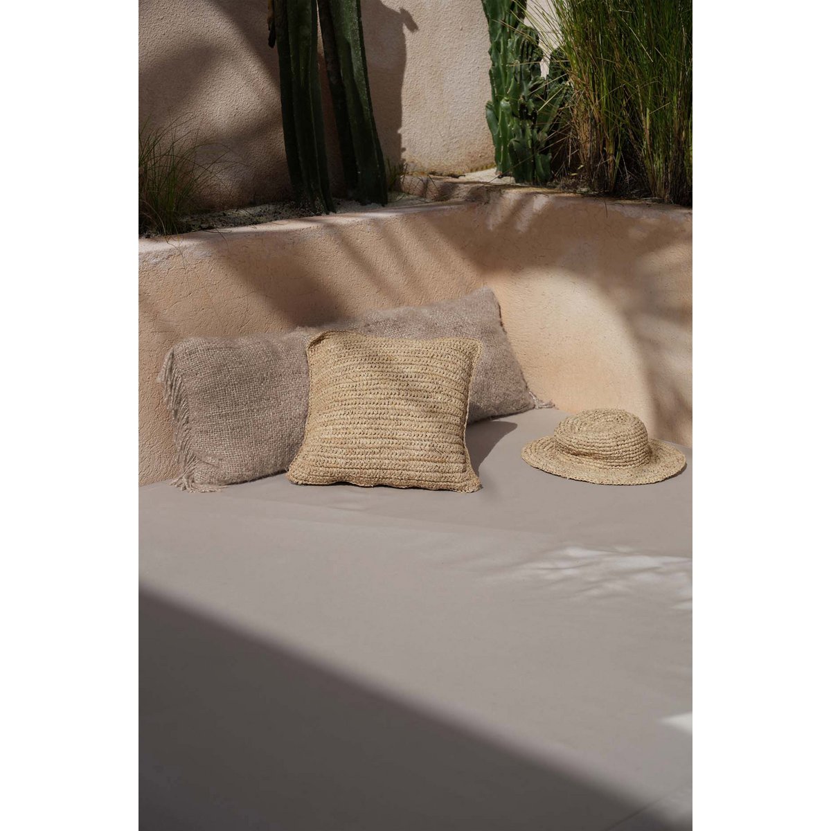 The Raffia Flores Cushion Cover Square - Natural - 40x40