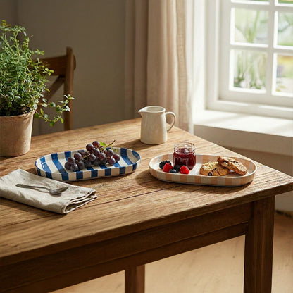 Oval striped trays - set of 2