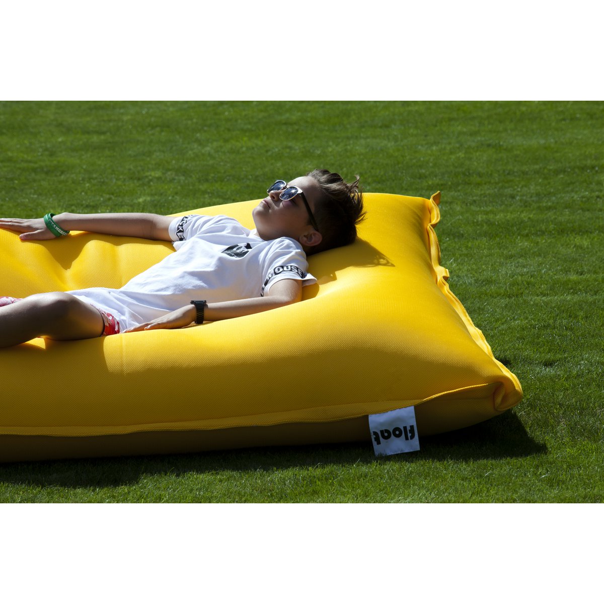 FLOAT BEANBAG SWIMMINGPOOL - yellow