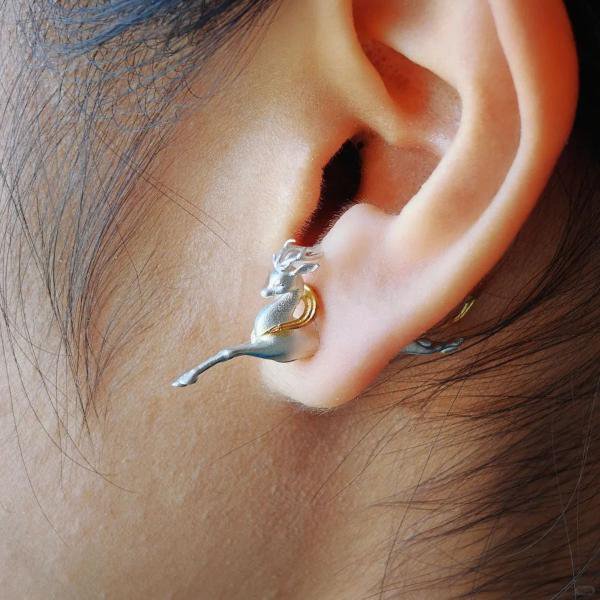 Unique Deer Design Double-Sided Ear Stud - One Piece