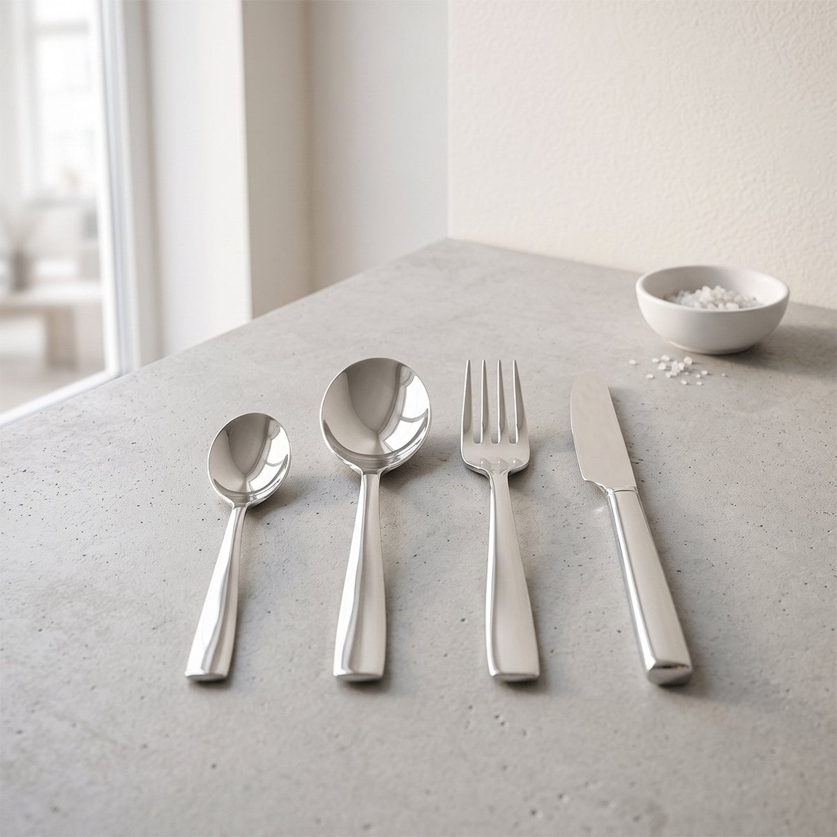 Cutlery set 24 pieces shiny silver