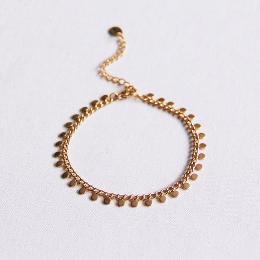 SA832: Steel chain bracelet with coins - gold