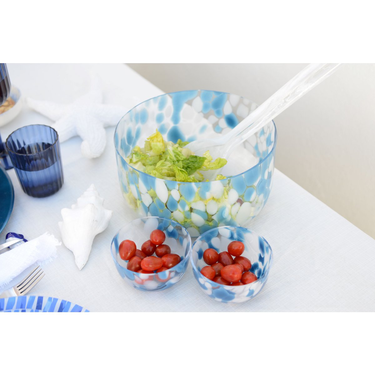 White resin salad covered