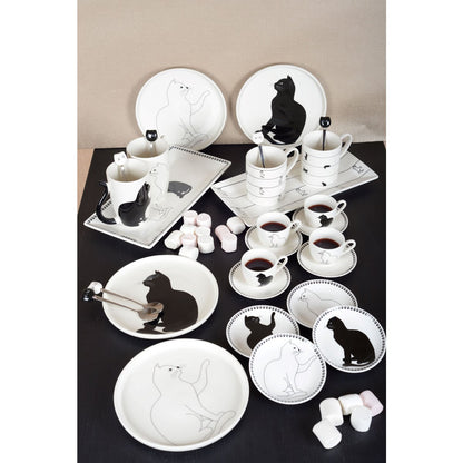 BLACK AND WHITE CAT DESSERT PLATES - SET OF 4