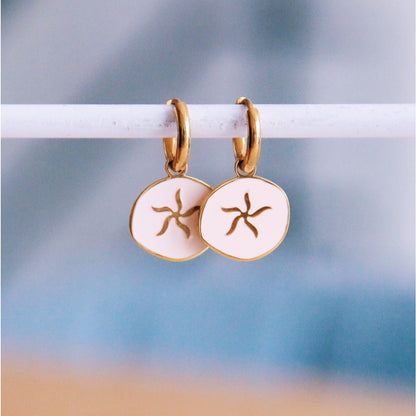 Stainless steel hoop earrings with round starfish charm - nude
