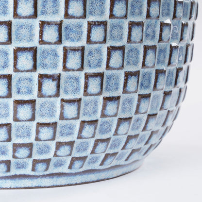 Flowerpot inside Daan Blauw