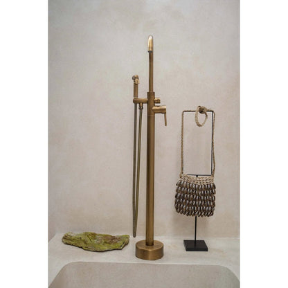 The Shell Purse on Stand