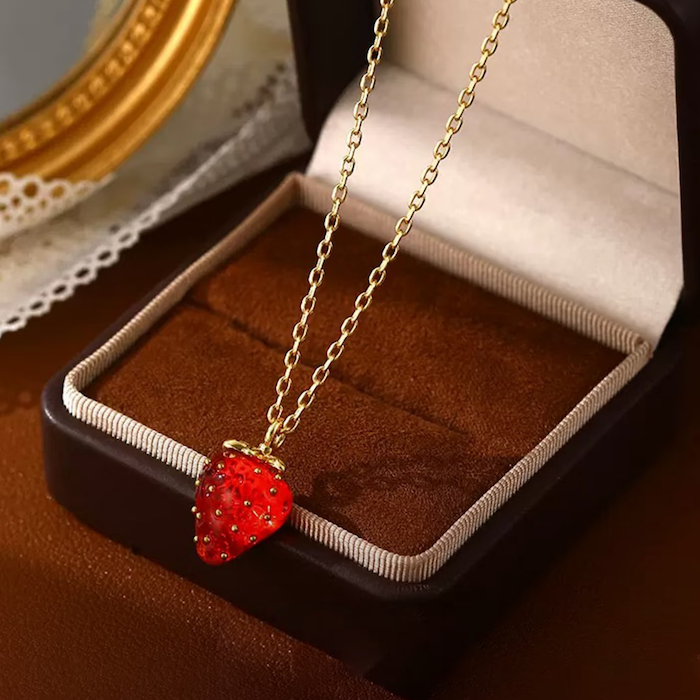 Sweet Strawberry Jewelry Set