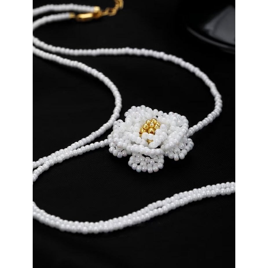 Handmade Daisy Beaded Necklace & Earrings Set