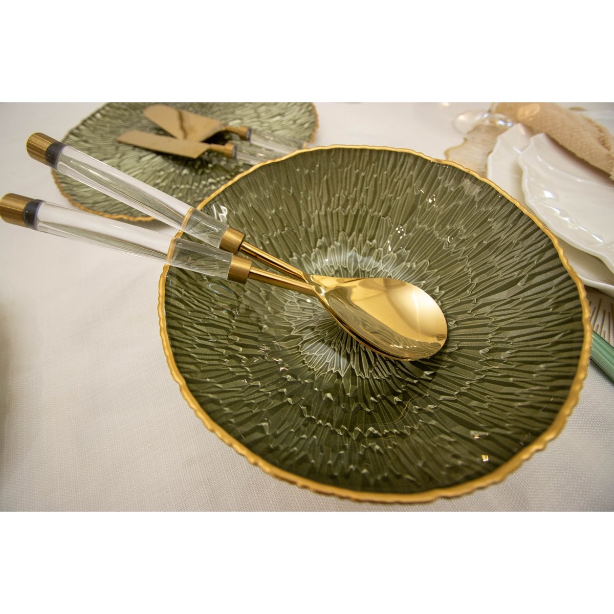 Green cup with gilded edge 23cm