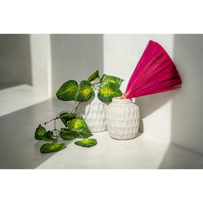 The Sweeping Brush - Pink