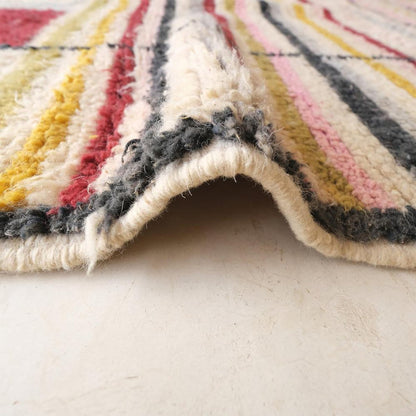 Pure wool Moroccan Berber rug 176 x 262 cm