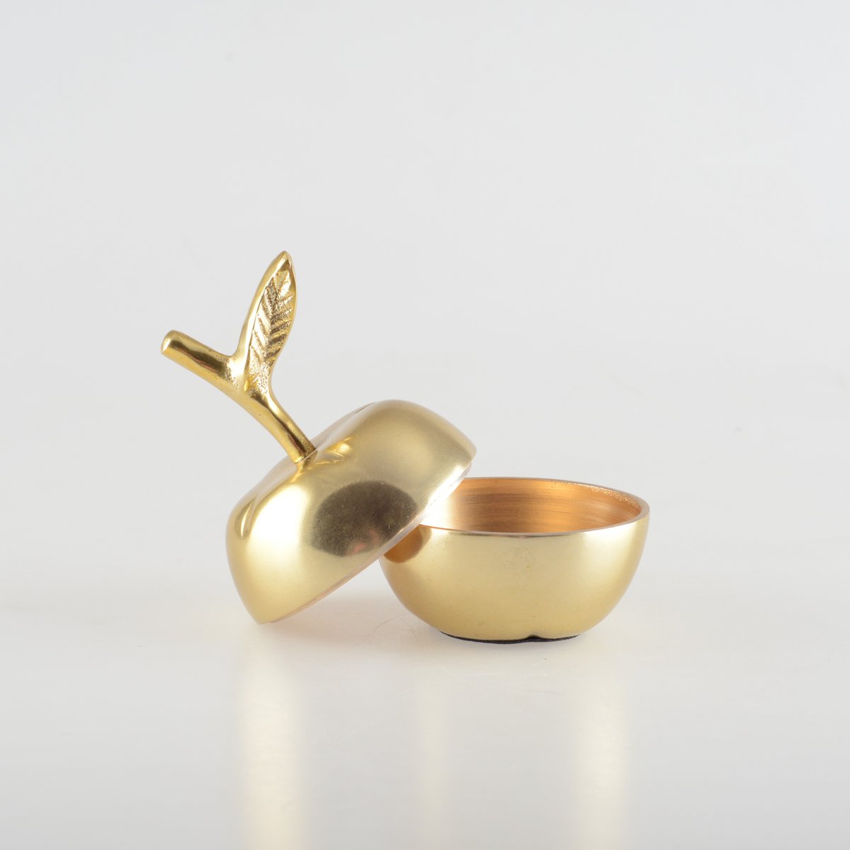 GOLDEN APPLE BOX 7.5X7.5X11CM