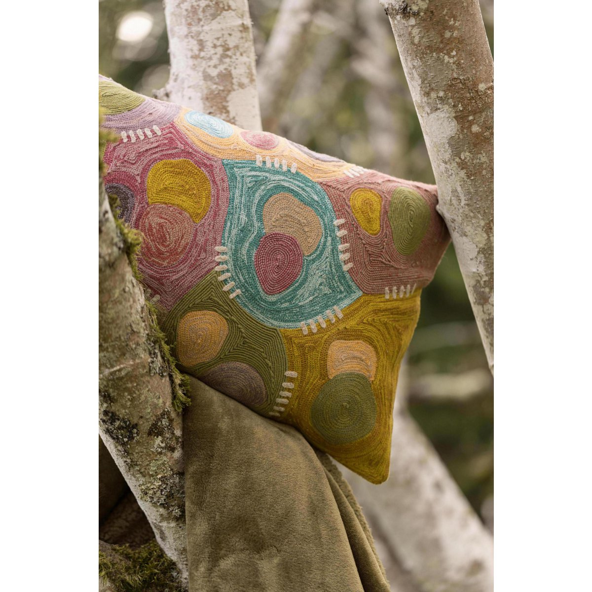 Nestor Mineral embroidered cushion 40 x 65