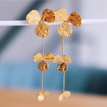 Statement earring 'flower garland'