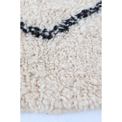 Pure wool Moroccan Berber rug 133 x 250 cm