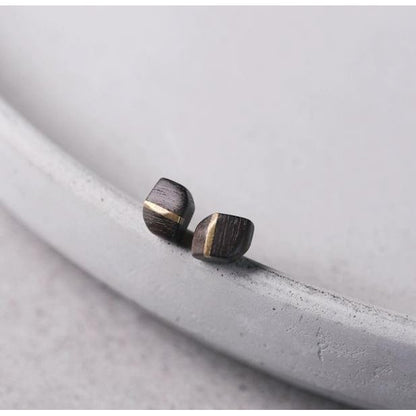 Black Sandalwood Bronze Line Earrings