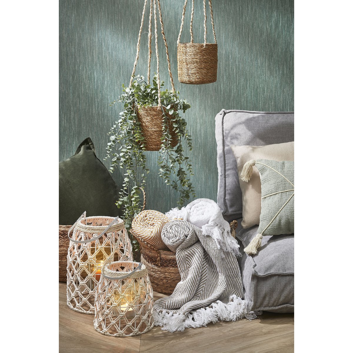 Artificial hanging plant Green