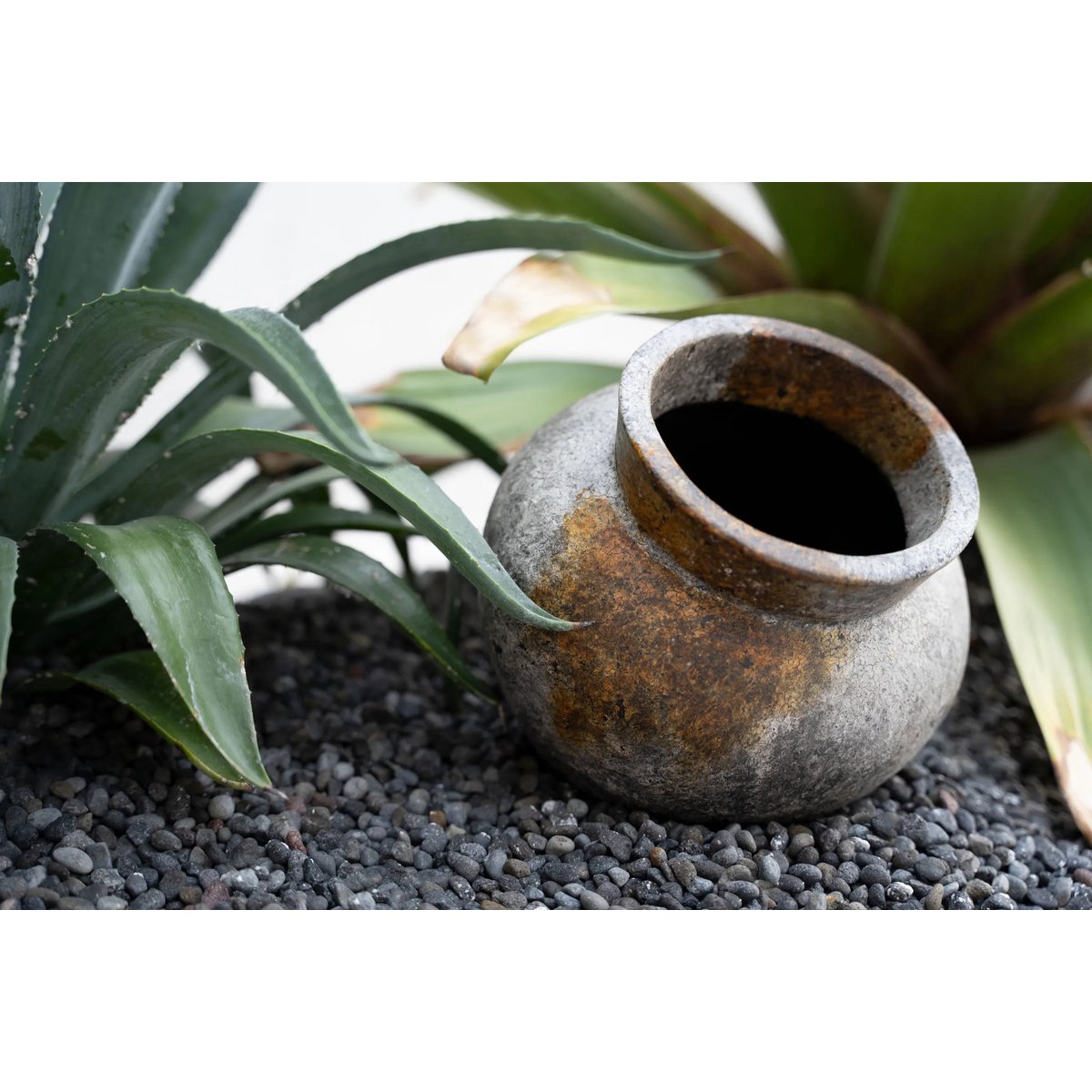 The Funky Vase - Antique Grey - S