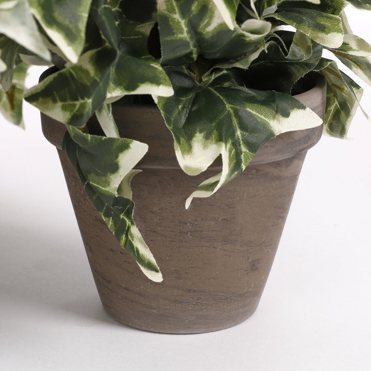 Artificial hanging plant Ivy Green
