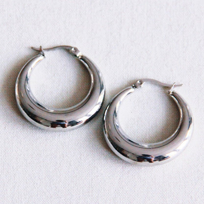 EA509: Stainless steel creole 30mm “wide” - silver