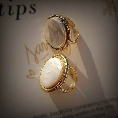 Vintage Mother of Pearl Dome Ring