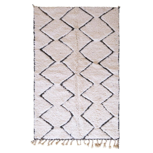 Berber wool rug Beni Ourain 147 x 234 cm