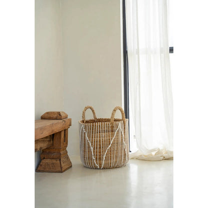 The Straight Stitched Macrame Basket - M