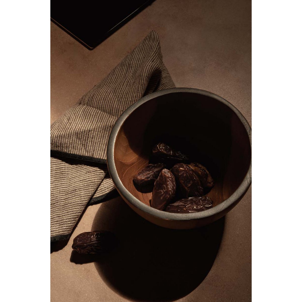 The Code Linen Napkin - Natural Black - 45x45