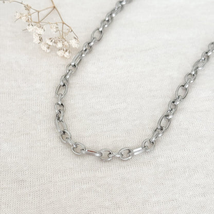 Curious link necklace - Silver