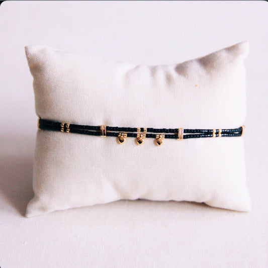 Double Miyuki bracelet with 3 mini hearts - black