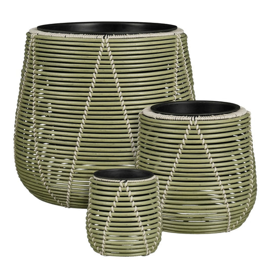 Flowerpot outside Cancun Light green