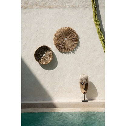 The Caribe Shell Plate - Natural White - M