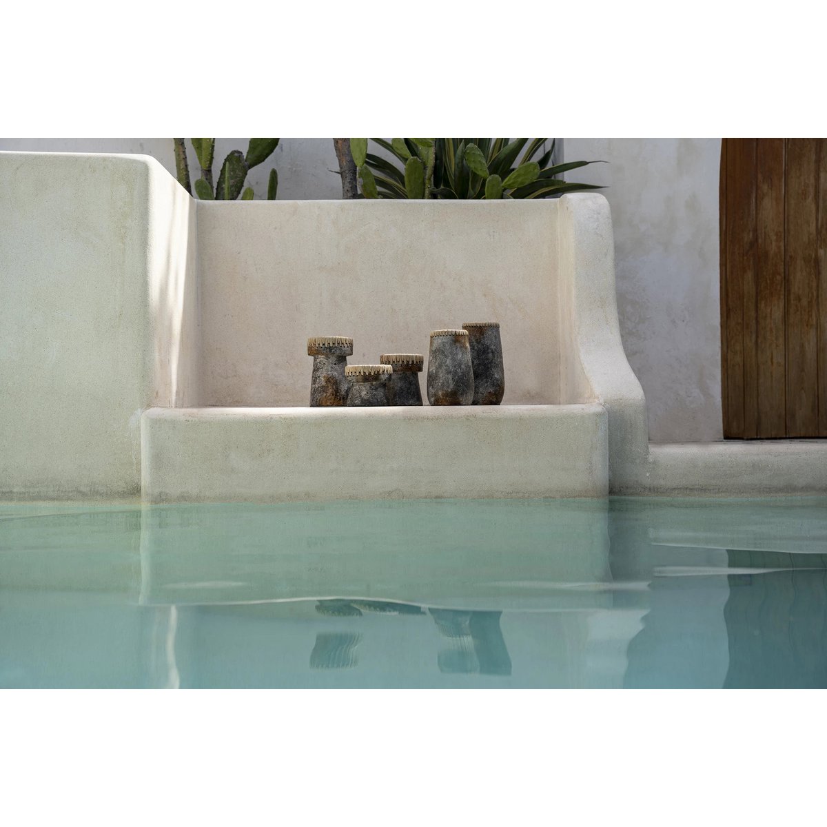 The Pretty Candle Holder - Antique Grey - L