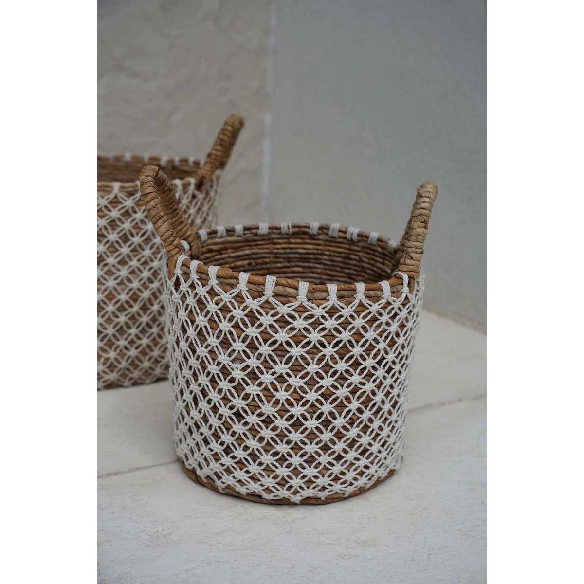 The Crossed Stitched Macrame Basket - S