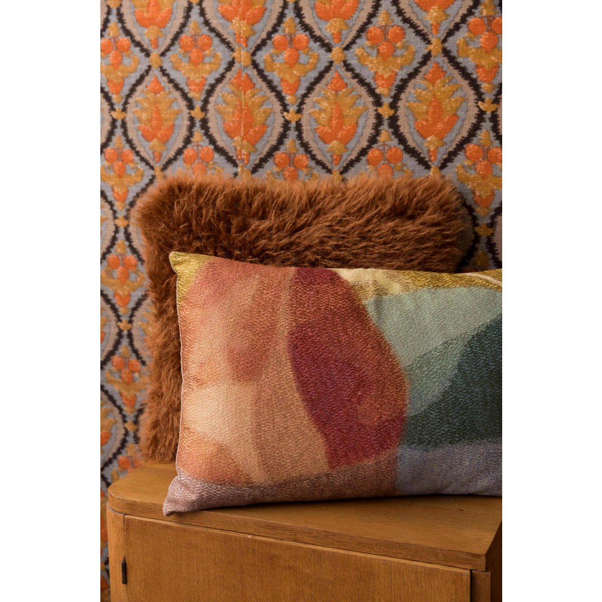 Betani rust cushion 45 x 45