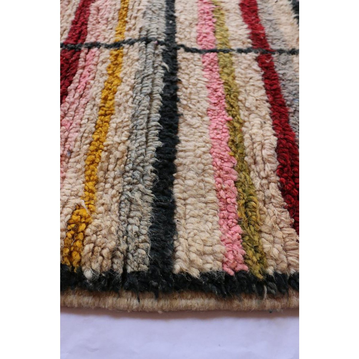 Pure wool Moroccan Berber rug 176 x 262 cm