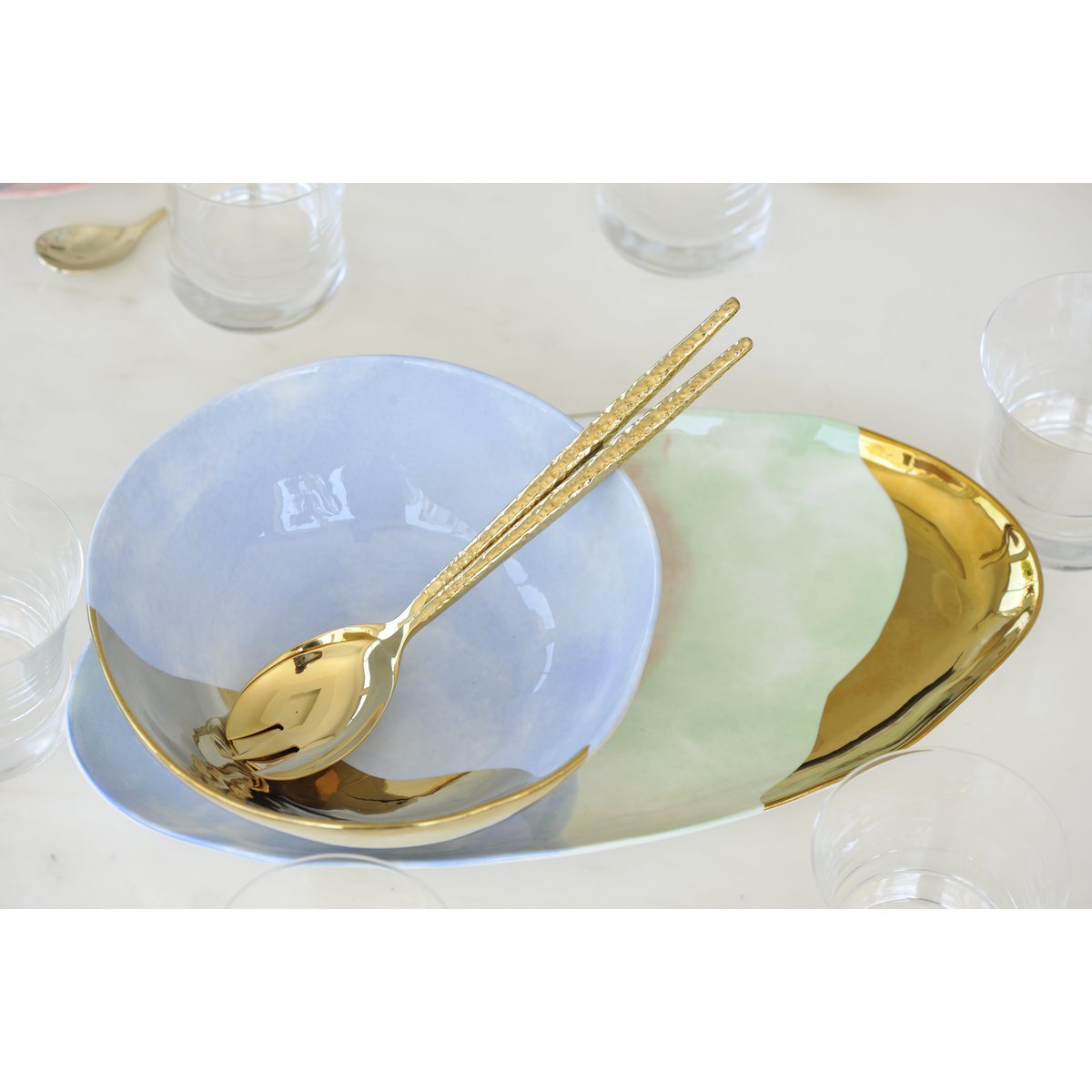 OVAL TRICOLOR-PARADISE DISH