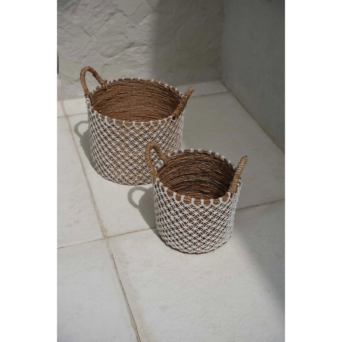 The Crossed Stitched Macrame Basket - M