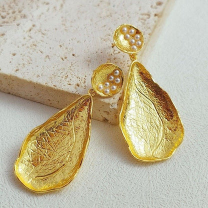 Vintage Inspired Textured Waterdrop Earrings