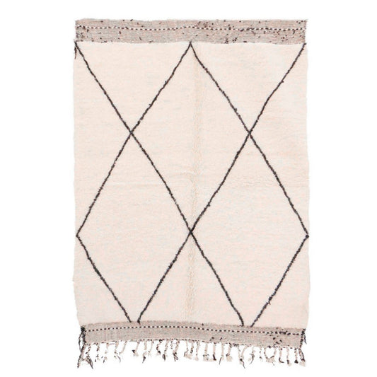 Pure wool Moroccan Berber rug 165 x 226 cm