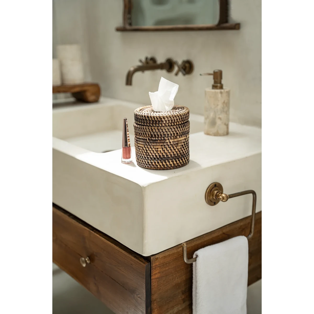 The Colonial Tissue Box - Natural Brown