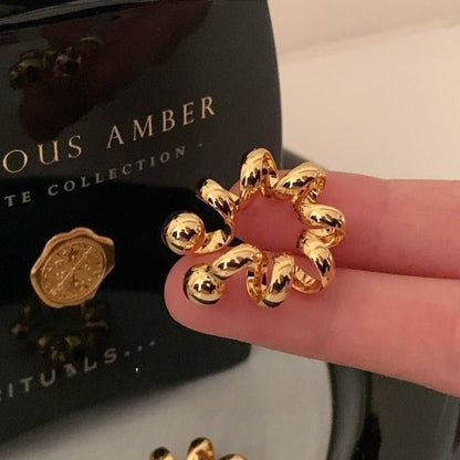 Unique Wire Design Ear Cuff-One Piece