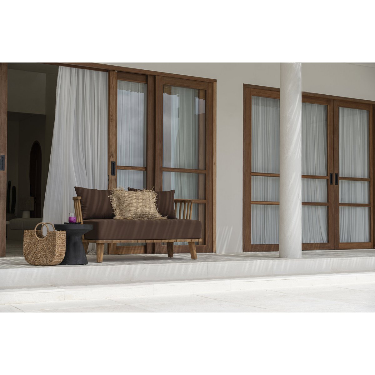 The Gravity Side Table - Black