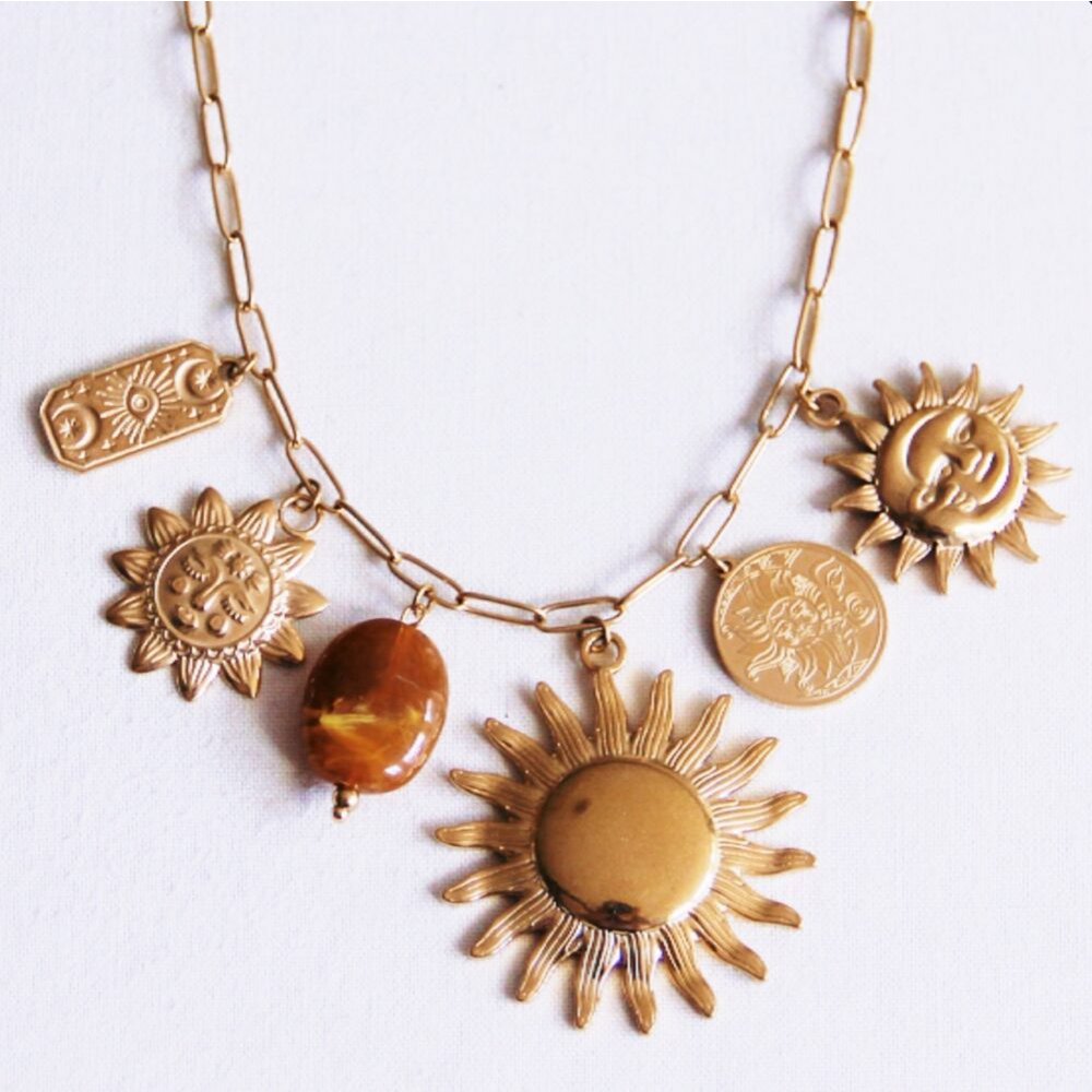 Charm necklace ‘Sun Lover’