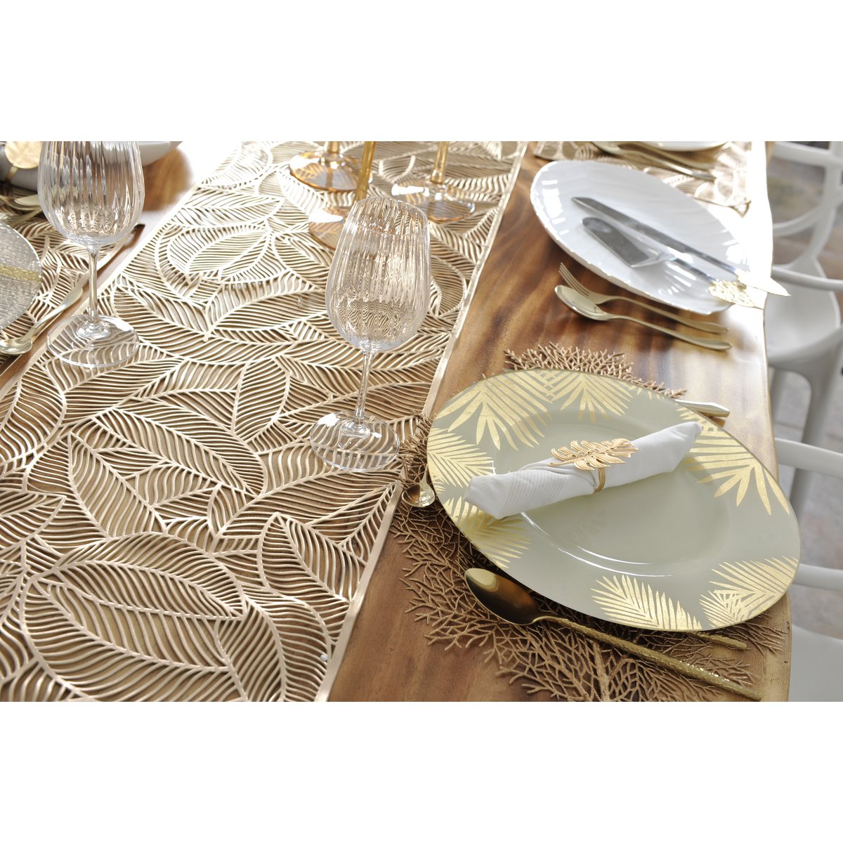 GOLD LEAF TABLE RUNNER