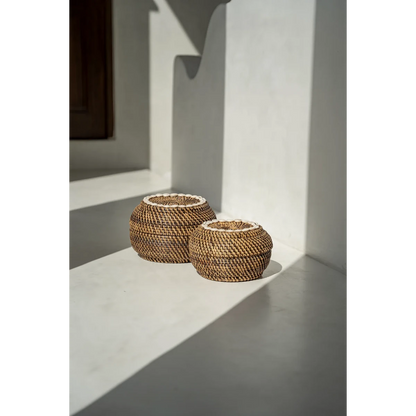 The Colonial Peek-a-Boo Basket - Natural Brown - M