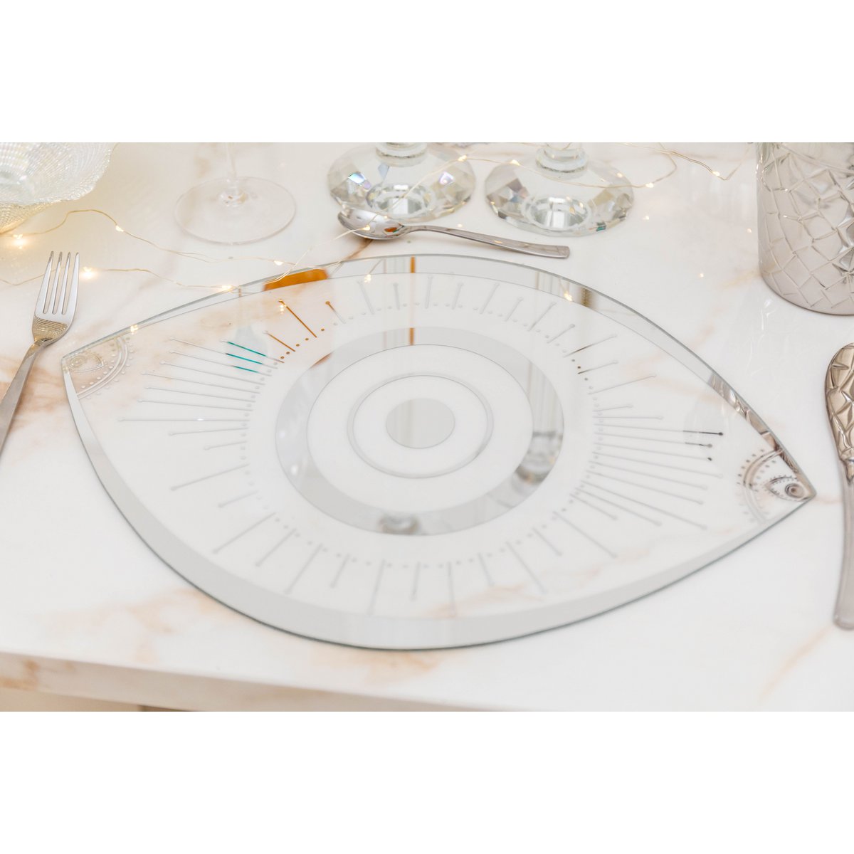 CLEAR GLASS EYE PLATE COASTER 43X33CM