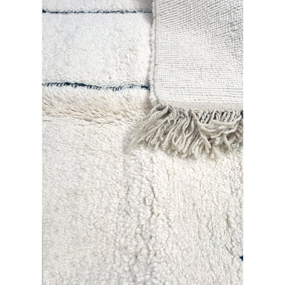 Pure wool Moroccan Berber rug 150 x 250 cm